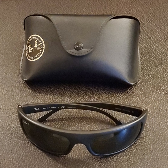 Ray-Ban Other - Men's Ray Ban Sunglasses